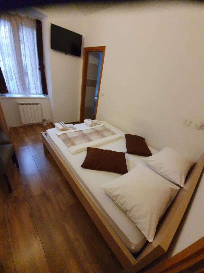 Guesthouse Bed 4 You Zagreb Eksteriør bilde